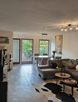 Helle 3-Zimmer-Wohnung im 1. OG mit Balkon, Keller & Tiefgarage in zentraler Lage - Düsseldorf