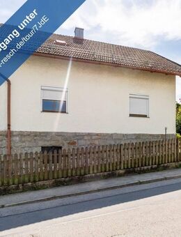 Renovierungsbedürftiges Zweifamilienhaus in Hutthurm - Hutthurm