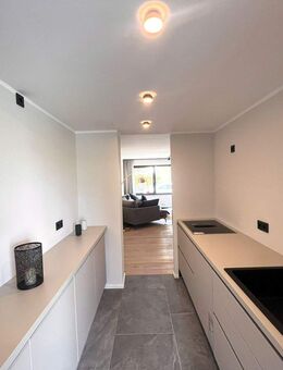 Attraktive 4-Zimmer-Maisonette mit Terrasse, Garten & Reihenhausflair in Leipzig-Kleinzschocher - Leipzig