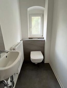 Helle Erdgeschosswohnung - mit Einbauküche & Pachtgarten auf Wunsch - Chemnitz