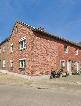 Solides Einfamilienhaus mit Außenstellplatz in Wassenberg-Orsbeck - Wassenberg