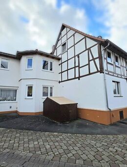 Gepflegtes und modernisiertes Zweifamilienhaus in Immenhausen-OT - Immenhausen