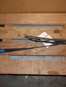 MR108367 Heckwischerarm Mitsubishi Space Runner - Hannover Vahrenwald-List