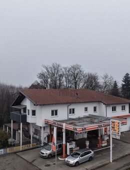 ERTRAGSSTARKE TANKSTELLE MIT WASCHSTRASSE, WERKSTATT & ZWEI WOHNEINHEITEN - CA. 6 MIO. € UMSATZ - Kenzingen