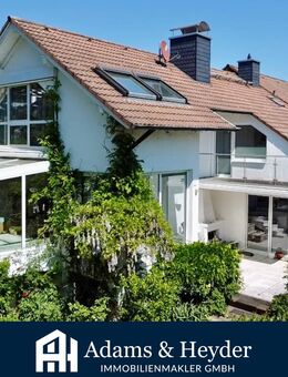 Hochwertige DHH-Villa mit traumhaften Garten in Harleshausen - Kassel