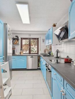 Modernisierte Doppelhaushälfte - großzügig geschnitten, ideal für Familien - Deißlingen