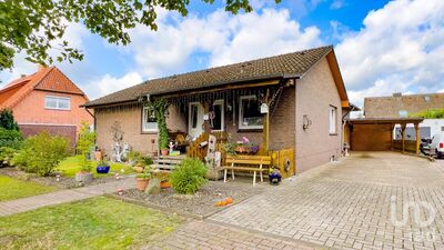 Freistehendes EFH mit ca. 93 m² Wohnfläche + ca. 83 m² Nutzfläche, Garten und Garage in Wietzendorf