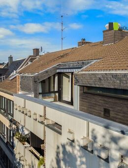 Einzigartige Penthousewohnung mit Pool und Wellnessbereich im Eschweiler Zentrum! - Eschweiler