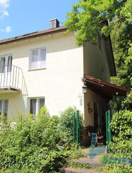 *** Doppelhaushälfte mit viel Potential in Stephansposching *** - Stephansposching