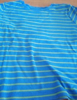 Gestreiftes Langarmshirt von Esprit- Gr. 104/110 - Pirmasens