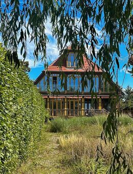 Historisch bedeutsames Anwesen mit parkähnlichem Wassergrundstück - Neuruppin