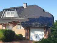 Exklusives Einfamilienhaus mit ELW und Traumgarten - Baunatal