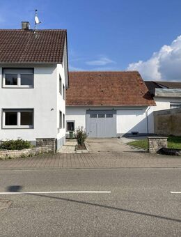 Großes Einfamilienhaus mit Scheune und Garten - ideal für Mehrgenerationen - Gondelsheim
