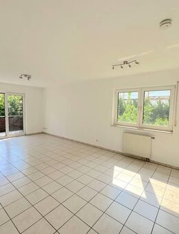 Moderne 2-Zi.-Wohnung mit Balkon und TG-Stellplatz - Bickenbach (Hessen)
