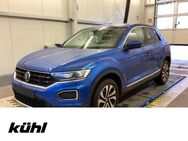 VW T-Roc, 1.0 TSI Active, Jahr 2021 - Gifhorn