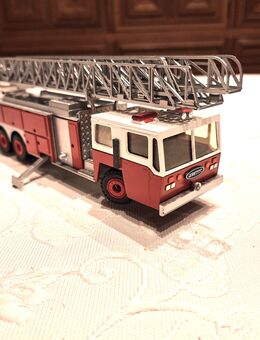 1:50--1:43-- Amerika--Feuerwehr Modellautos--Conrad--NZG--Schuco--Matchbox-- - Meckenheim