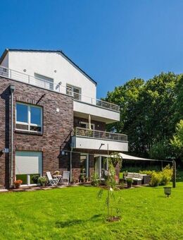 Kapitalanlage: Helle Obergeschosswohnung mit sonnigem Balkon in der Heinrich-Renken-Straße - Oldenburg