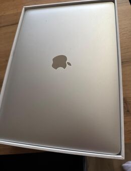 Verkaufe McBook Air 13 2020 - Chamerau