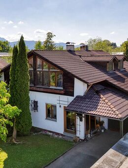 Einfamilienhaus mit Wohlfühlcharakter in begehrter Lage von Raubling/Pfraundorf! - Raubling
