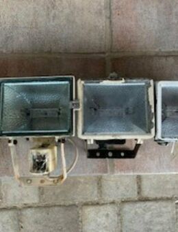 6 Halogenscheinwerfer mit u. ohne Bewegungsmelder 10 - 500 Watt - Rosenheim