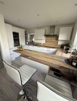Exklusives Wohnen: Moderne 4-Zimmer-Wohnung mit XXL-Terrasse und Garten - Pretzfeld