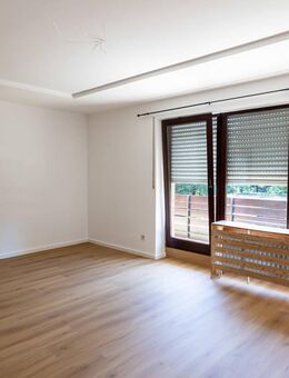 *** großer BALKON - GARAGE - CITYNAH - ROLLLÄDEN *** - Delmenhorst