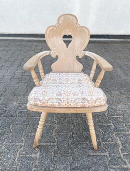 4x Bauernstühle mit Armlehne + Herzform, Landhausstil, rustikal - Hamburg