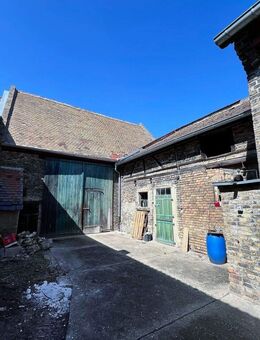 ***Charmantes Einfamilienhaus mit Ausbaupotenzial in begehrter Lage von Bodenheim*** - Bodenheim