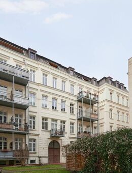 // sehr zentrale ETW mit Balkon und EBK * nur 3 Minuten zur Oper * // - Leipzig