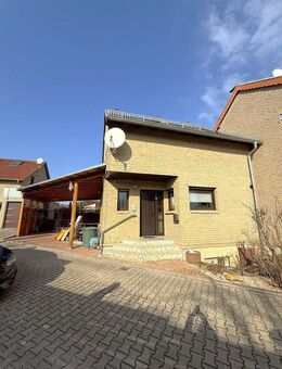 TOP TIPP! EINFAMILIEN-WOHLFÜHLHAUS (REH 7,05m Breite) MIT GARTEN UND CARPORT! - Dirmstein