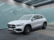 Mercedes GLA 200, Progressive MBUX High, Jahr 2023 - München