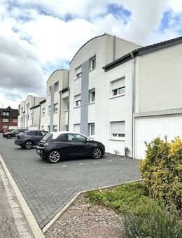 Schicke, moderne Wohnung mit 2 Stellplätzen, in 52372 Kreuzau - Kreuzau