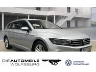 VW Passat Variant, 2.0 TDI Elegance Stand, Jahr 2020 - Wolfsburg