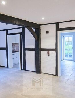 Melanie Kreimeyer präsentiert: Weite, Ruhe & Möglichkeiten - Ihr Traum-Resthof im Schaumburger Land - Nienstädt