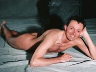 Tantra Massage Erotic Gay gefesselt - Triftern