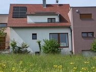 Modernes, ökologisch und hochwertig saniertes Einfamilienhaus mit unverbaubarer Aussicht - Altenriet