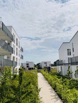 Gemütliche 2-Zimmer-Wohnung mit Balkon - Wolfsburg