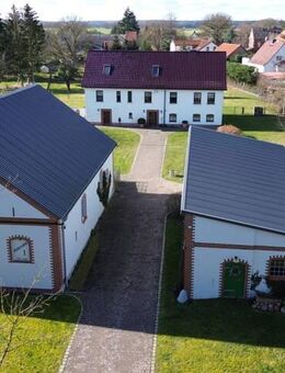 Exklusiver Resthof - modernes Wohnen auf über 200 m² Wohnfläche! Einziehen und wohlfühlen! - Karstädt (Brandenburg)