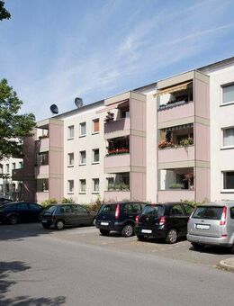 3 Zimmerwohnung mit Sonnenbalkon in Langenfeld - Langenfeld (Rheinland)