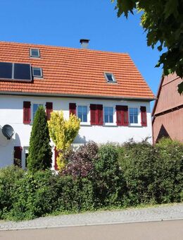 Großes ehemaliges Bauernhaus mit sehr viel Potential - Bisingen