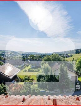 Lichtdurchflutete DG-Wohnung mit traumhafter Dachterrasse - u.a. perfekt als Ferienwohnung - Herrischried