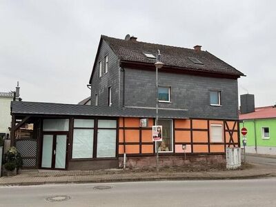 Wohn- und Geschäftshaus in Bielen