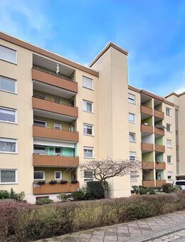 Schöne 3-Zimmer-Wohnung mit Loggia, Balkon und Garage in Speyer - Speyer