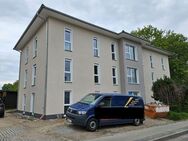 **Neubau am Wasser** Schöne 3 Raum Wohnung mit Blick auf den Schwanenteich // Erstbezug - Eberswalde