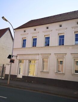 Wohn- und Gewerbeimmobilie im Herzen von Querfurt zu verkaufen – perfekt für Eigennutzung, Vermietung oder Kombination aus beidem - Querfurt