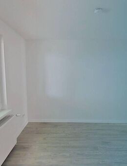 Frisch sanierte 3-Zimmer-Erdgeschosswohnung mit viel Tageslicht - Nordenham