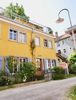 Historisches Stadthaus in zentraler Lage in KN-Petershausen 5,5 Räume, 189 qm - Konstanz