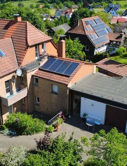Zweifamilienhaus in idyllischer Umgebung! - Detmold