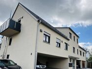Moderne 2-Zimmer-Erdgeschoss-Wohnung mit großzügigem Garten und gemütlicher Terrasse - Landshut