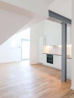 Lichtdurchflutetes Wohnparadies mit moderner Einbauküche, stilvollem Bad und Tiefgaragenoption - Augsburg